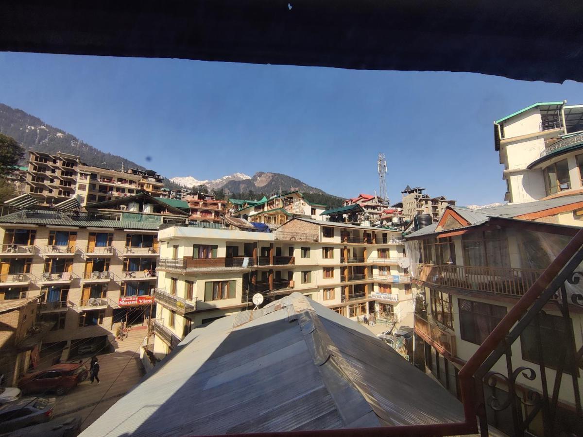 Hotel Alankar Manāli エクステリア 写真